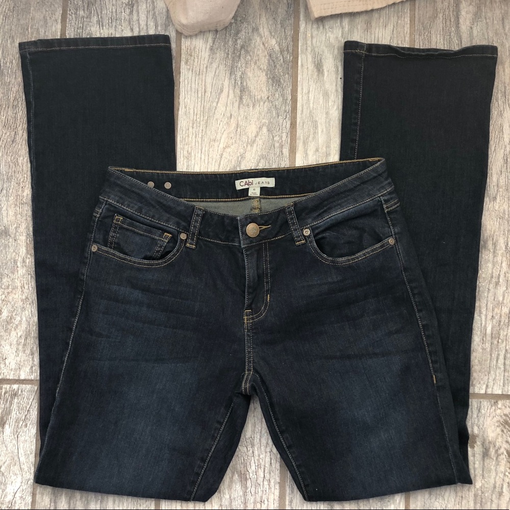 NWOT CAbi 916R Galaxy Wash Slim Boot Jeans Size 6